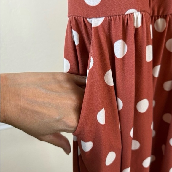 Torrid Mauve and White Polka Dot Mini Studio Knit Dress 2 - Picture 4 of 10